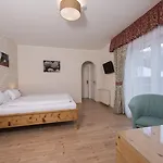 Hotel Genusshotel Almrausch 4*