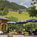 Genusshotel Almrausch Готель Бад-Кляйнкірхгайм