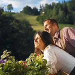 Genusshotel Almrausch 4* Бад-Кляйнкірхгайм