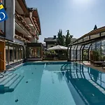 Genusshotel Almrausch Hotel