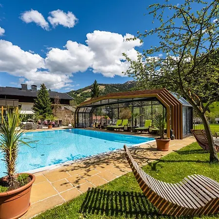 Genusshotel Almrausch Szálloda Bad Kleinkirchheim