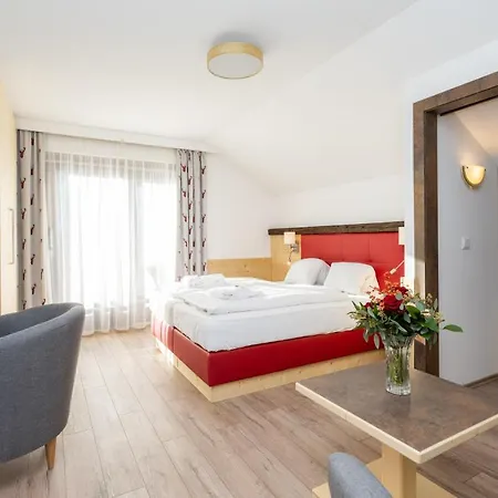 Genusshotel Almrausch Szálloda Bad Kleinkirchheim