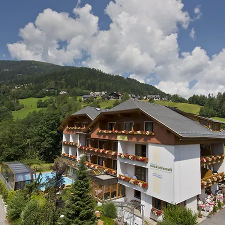 Genusshotel Almrausch فندق 4*