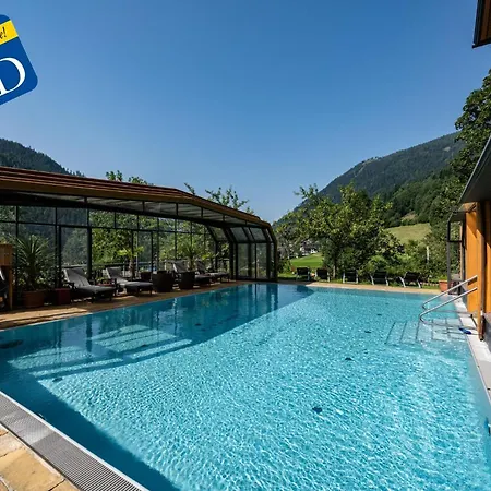 Genusshotel Almrausch فندق باد كلينكيرشهايم