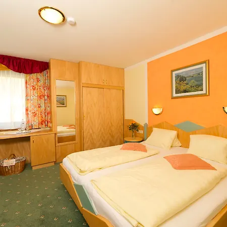Genusshotel Almrausch Otel
