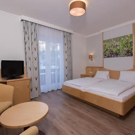 Genusshotel Almrausch 4*