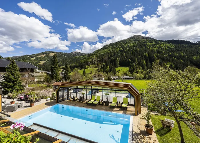 Szálloda Genusshotel Almrausch Bad Kleinkirchheim